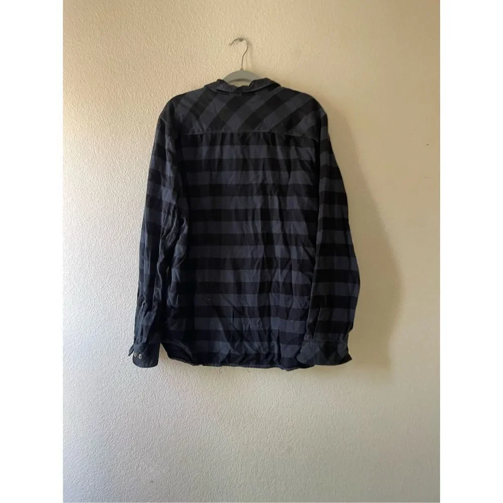 The north face men’s Xl flannel button‎ up